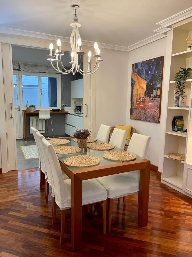Atico Al Lado Del Ayuntamiento Appartement Oviede